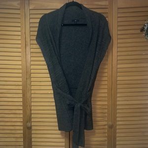 GAP Medium Dark Gray Sleeveless Cardigan